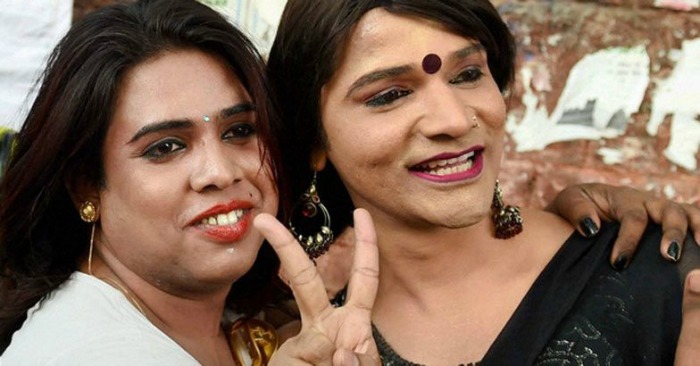 Kochi Metro Extend Helping Hand To Transgenders